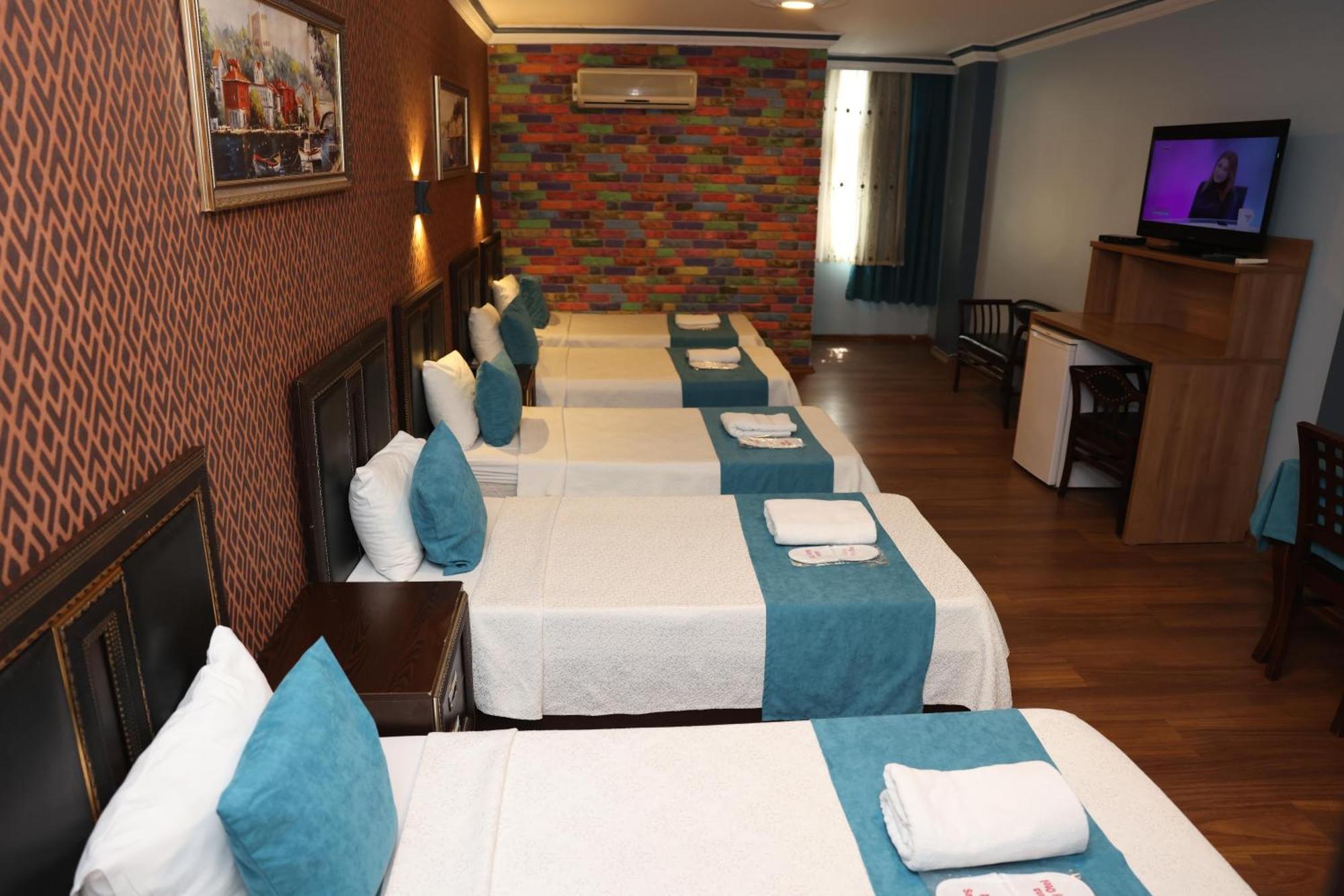 Adana Saray Hotel Exterior foto